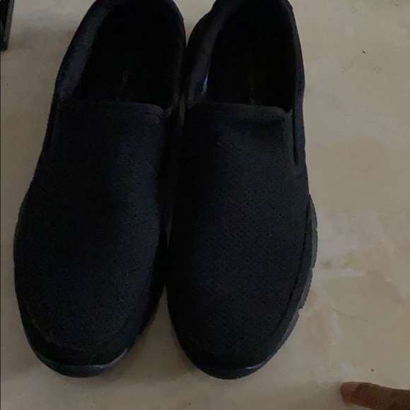 Shoes - Picture 2 of 2